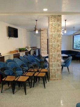 hotel moon light bhimtal