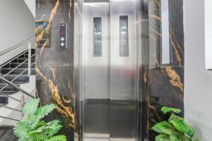 super collection o de alphabet hotel