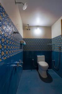 white yellow residency