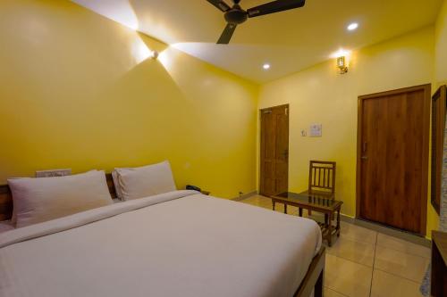 white yellow residency