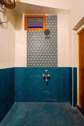 white yellow residency