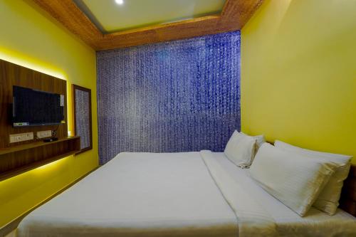 white yellow residency