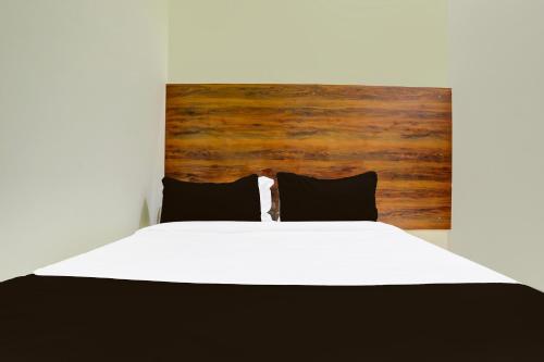 spot on sri karthik grand inn