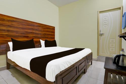 Spot On Sri Karthik Grand Inn,,2 star