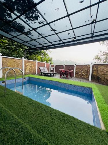 Aditi Resort Vythiri,,2 star