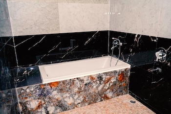 village camp pench national park