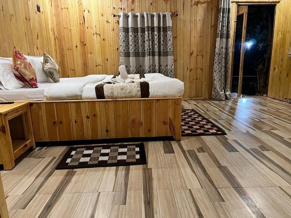 village camp pench national park