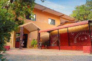 Village Camp Pench National Park,,4 star