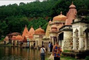 village camp pench national park
