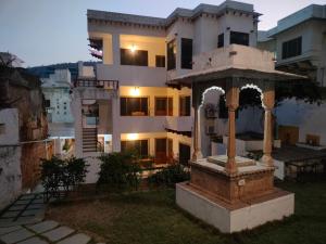 Haveli Braj Bhushanjee Heritage Hotel,,3 star