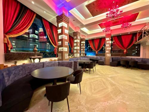 takht executive rooms and suites