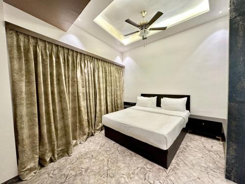 takht executive rooms and suites