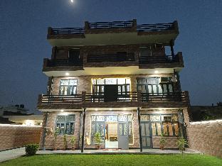 swastika homes near wave city center noida