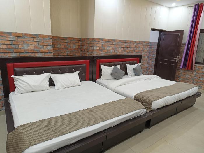 swastika homes near wave city center noida