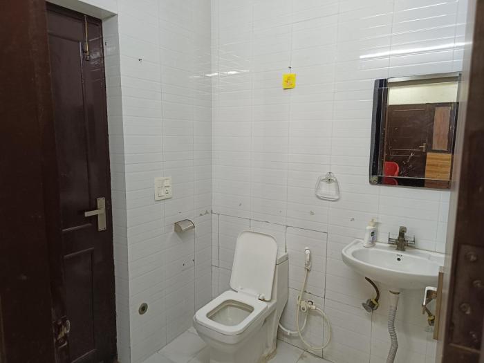 swastika homes near wave city center noida