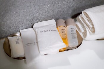 Zenery Lake Resort,,3 star