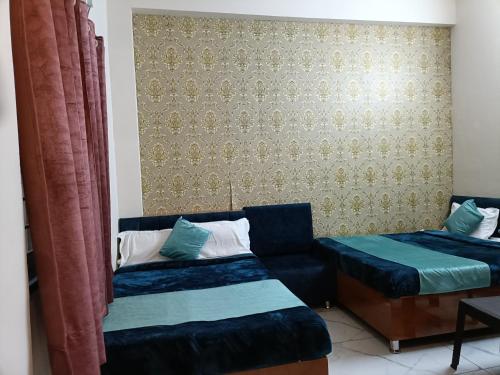 Hotel Shri Salasar,,2 star