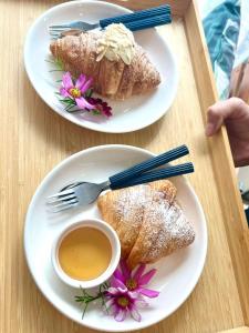 plern ura poolvilla cafe