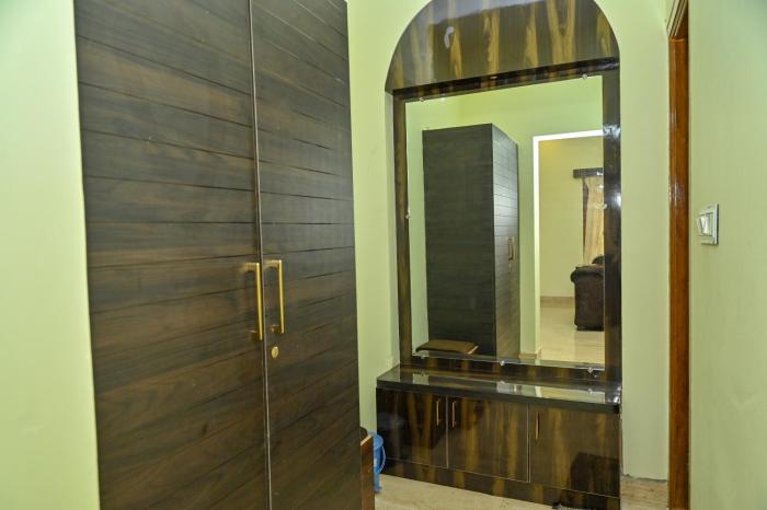 navarathna international resort