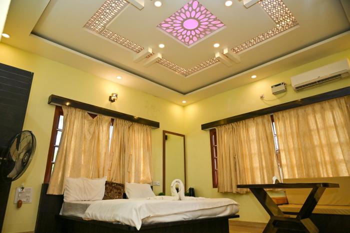 navarathna international resort