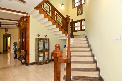 navarathna international resort