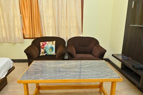 navarathna international resort