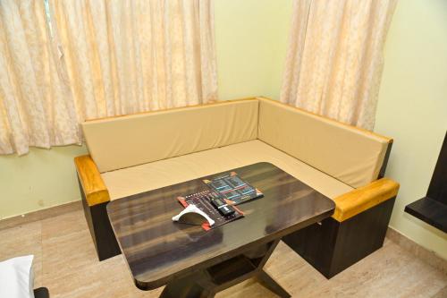 navarathna international resort