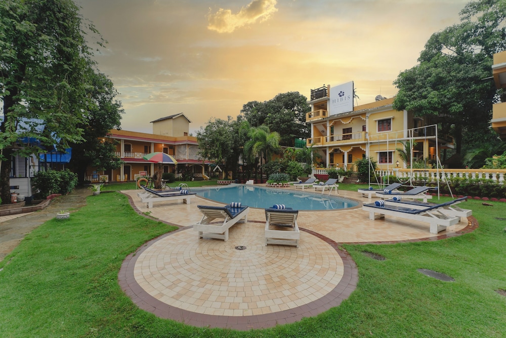 hibis resort ashwem goa