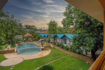 hibis resort ashwem goa