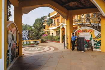 hibis resort ashwem goa