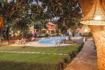 hibis resort ashwem goa