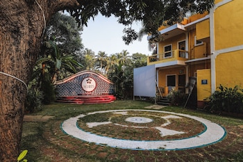 hibis resort ashwem goa