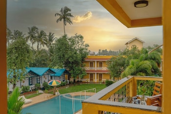 hibis resort ashwem goa