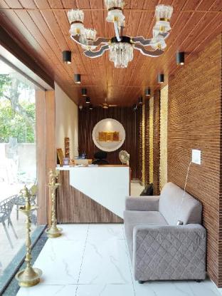 Hotel Raghavendra Grand Inn,,2 star