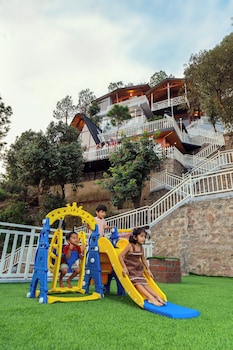 koro treehouse resort