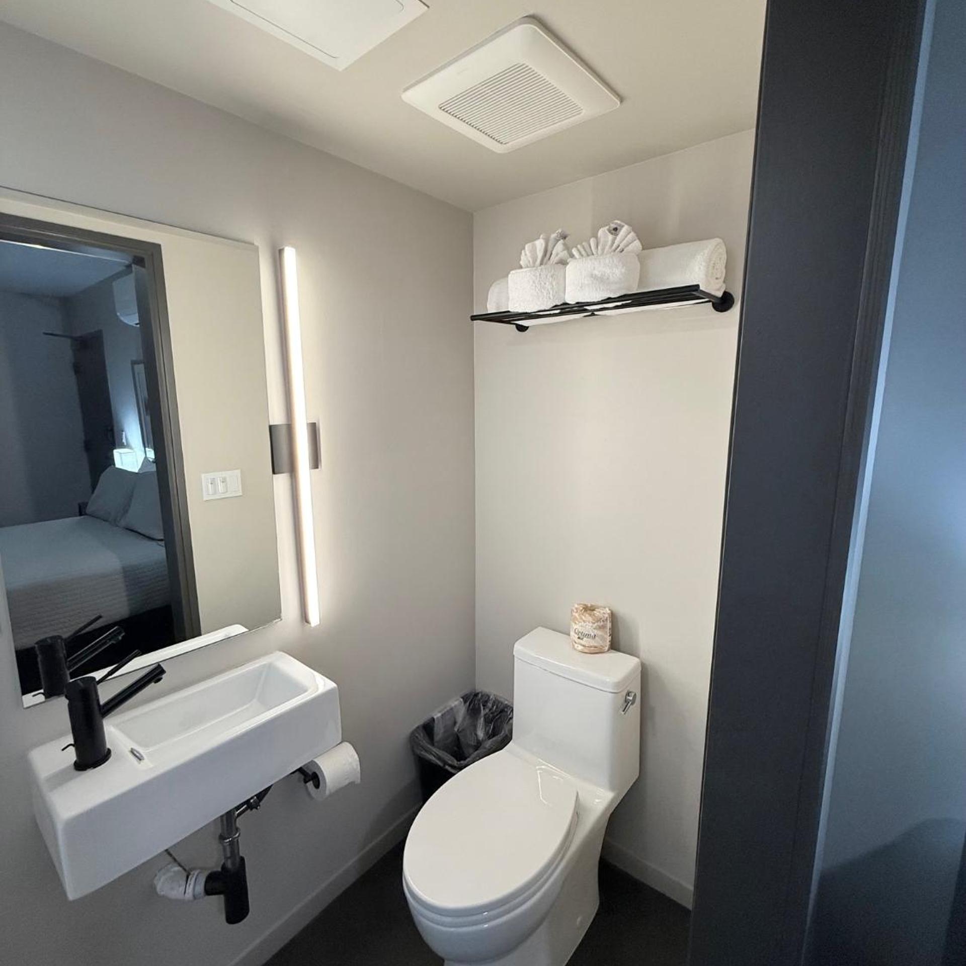 city24 hotel little italy mission hills