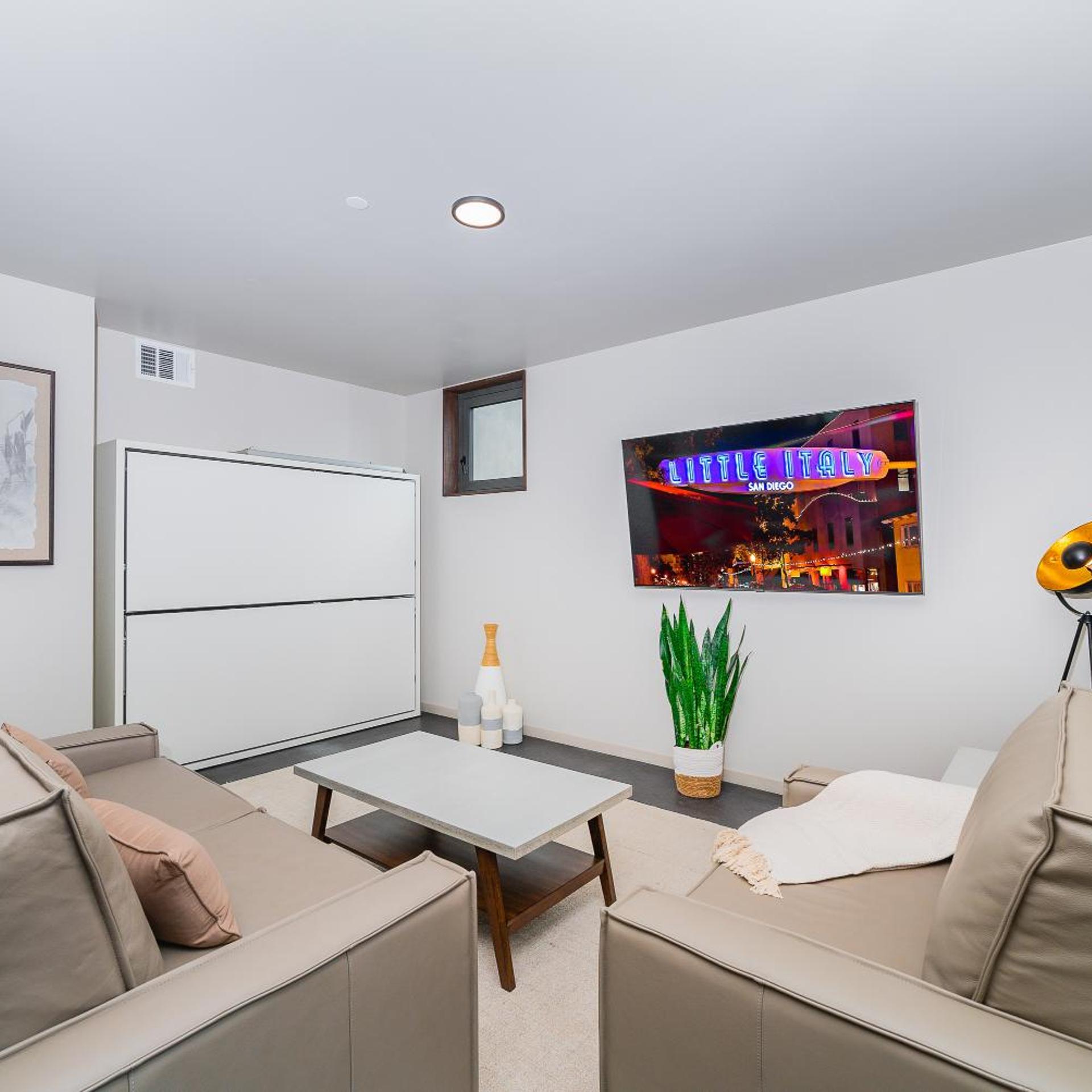 city24 hotel little italy mission hills