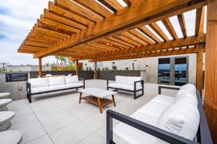 city24 hotel little italy mission hills