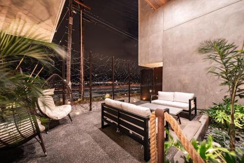 city24 hotel little italy mission hills