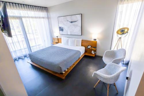 city24 hotel little italy mission hills
