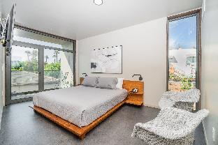 city24 hotel little italy mission hills