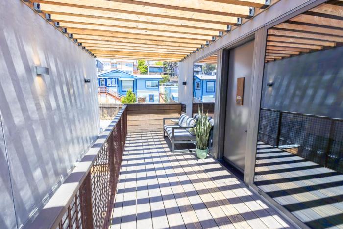 city24 hotel little italy mission hills