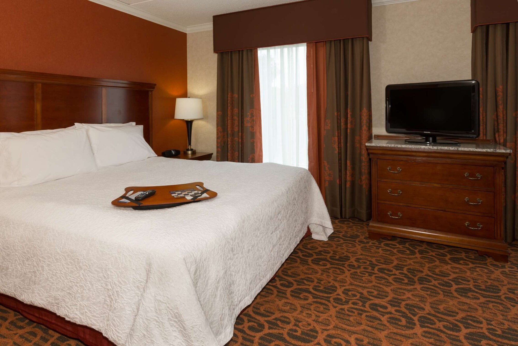 hampton inn and suites cleveland beachwood