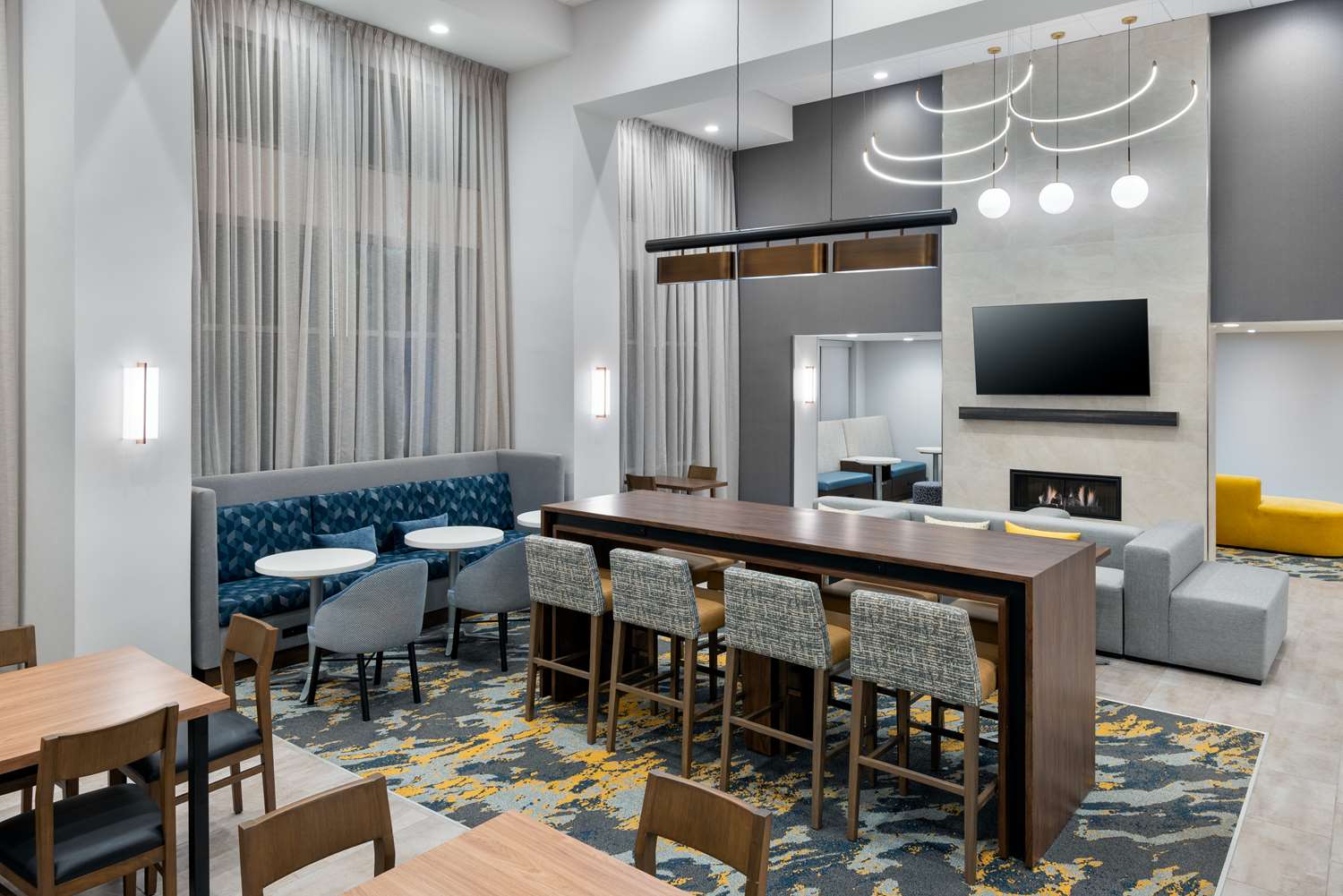 hampton inn and suites cleveland beachwood