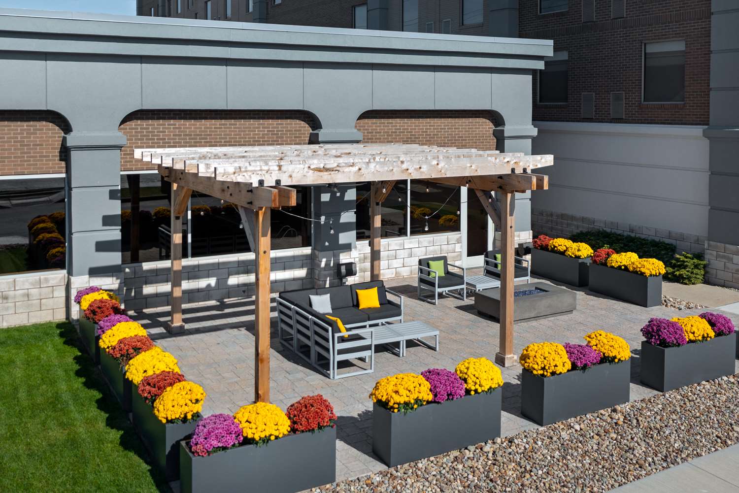 hampton inn and suites cleveland beachwood
