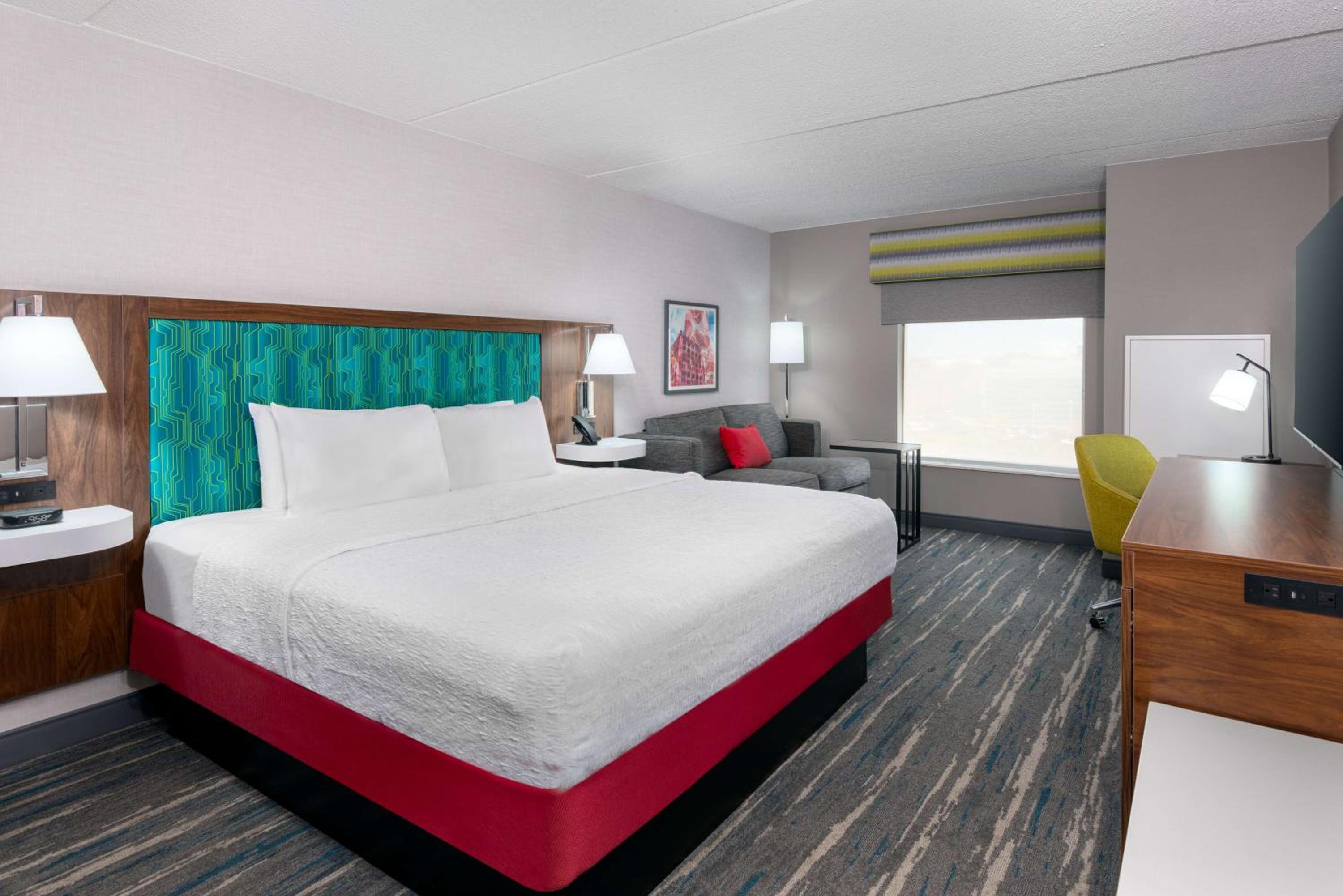 hampton inn and suites cleveland beachwood
