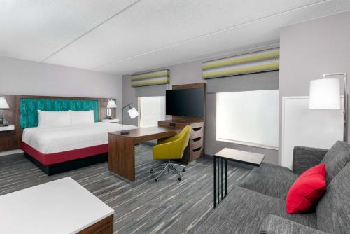 hampton inn and suites cleveland beachwood