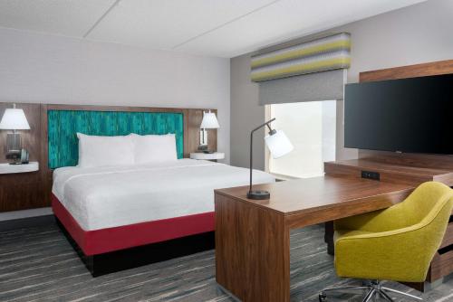 hampton inn and suites cleveland beachwood
