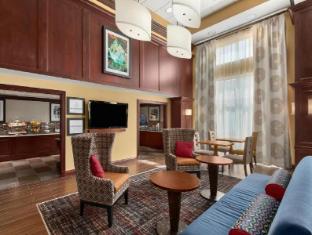 hampton inn and suites cleveland beachwood