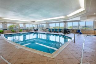 hampton inn and suites cleveland beachwood